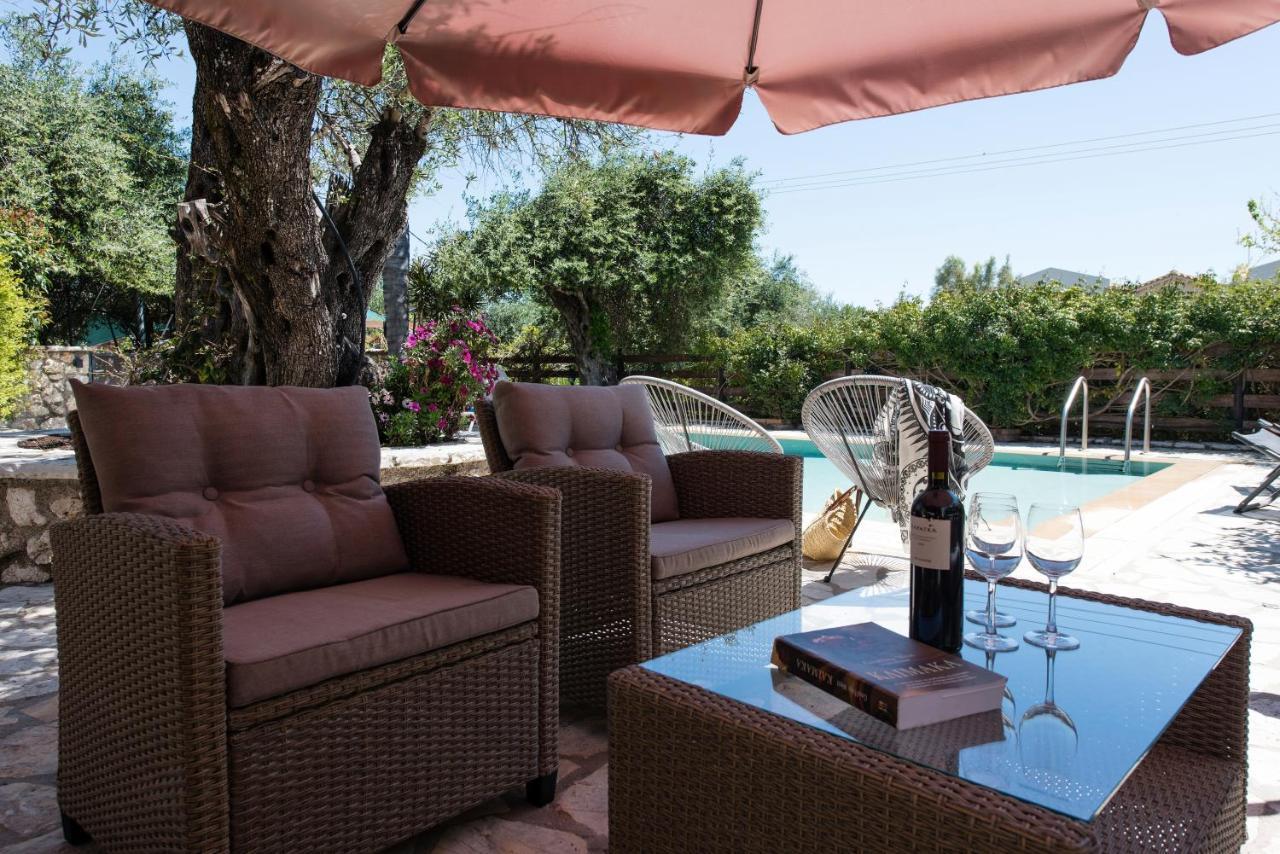 Villa Palmier Pyrgi  Ngoại thất bức ảnh